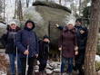 Cíl – Ďáblova prdel. Je skalní útvar ze žuly v České Kanadě. Nachází se mezi vesnicemi Terezín, Nový Svět a Valtínov. Jedná se o jeden z nejznámějších skalních útvarů České Kanady. Na fotografii zleva: p. Parkosová, DiS., p. Vondra, p. Špinarová, DiS., p. Dvořáková, p. Jakubík, p. Neckářová